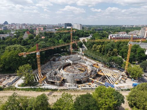 Pomost między przeszłością a teraźniejszością. Muzeum Powstania Wielkopolskiego rośnie u st&oacute;p Wzg&oacute;rza św. Wojciecha